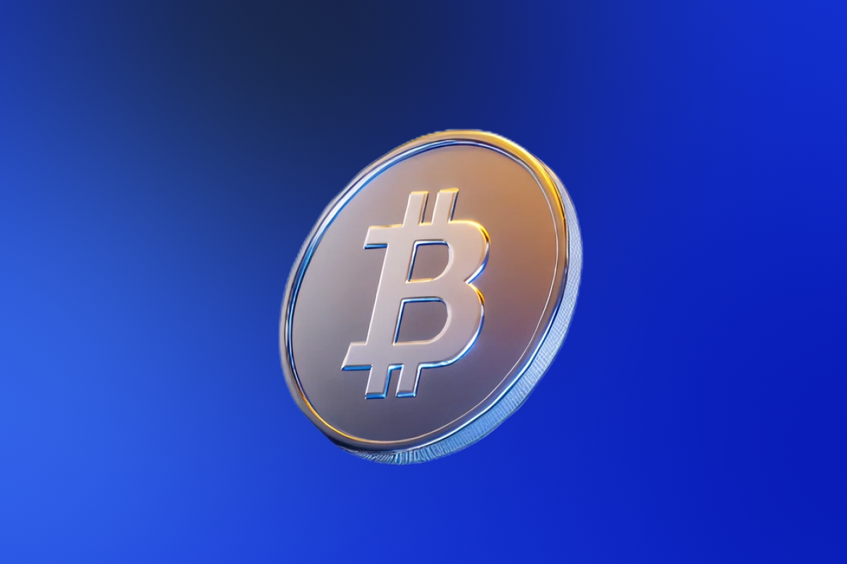 Bitcoin Sinks As Saylor Sells